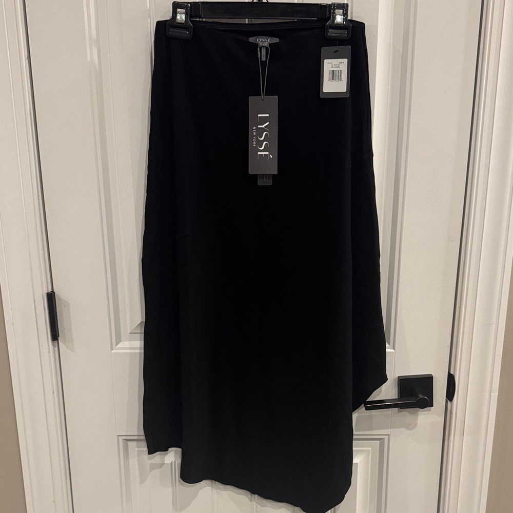 NWT Lysse Asymmetrical Ponte Black Skirt Size Medium